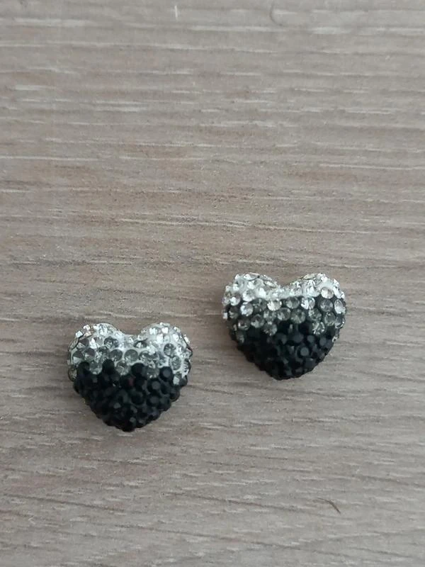 Lot De Perles Shamballa "Coeur" Noir Et Blanc